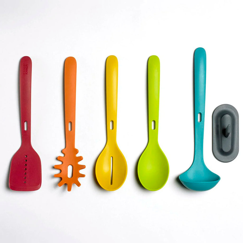 Set de 5 utensilios con soporte