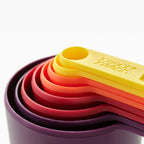 Set de tazas y cucharas medidoras