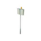 Escoba con soporte para pared