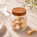 Recipiente de vidrio labrado con tapa de madera 500 ml