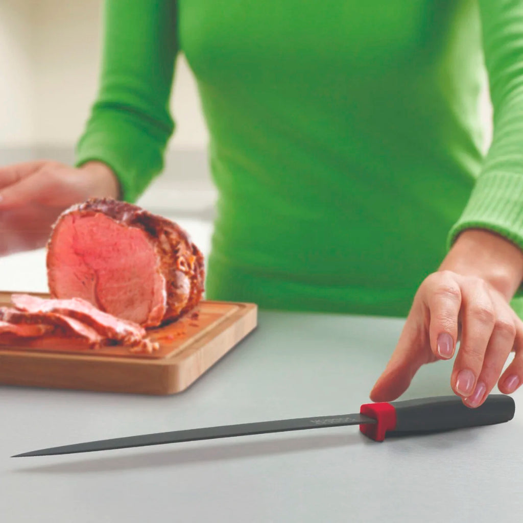 Cuchillo rojo Elevate para carnes